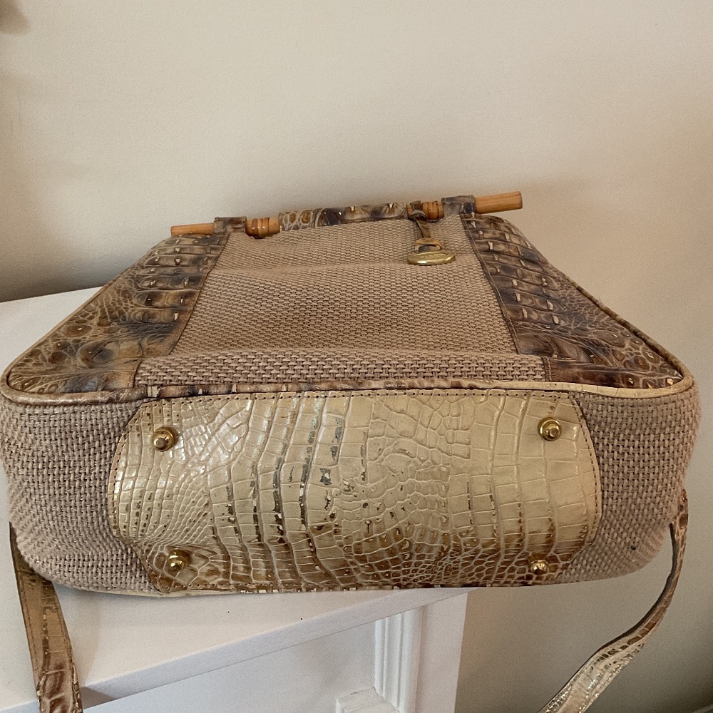 Brahmin BAG EUC - Picture 3 of 6